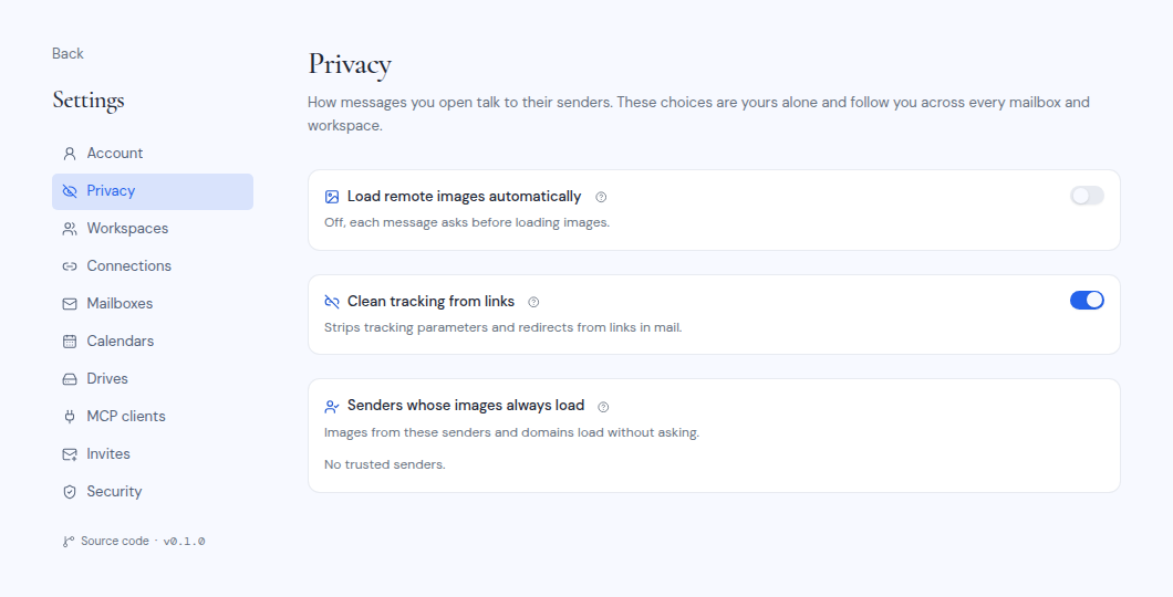 The Privacy settings page with switches for remote images and link cleaning
